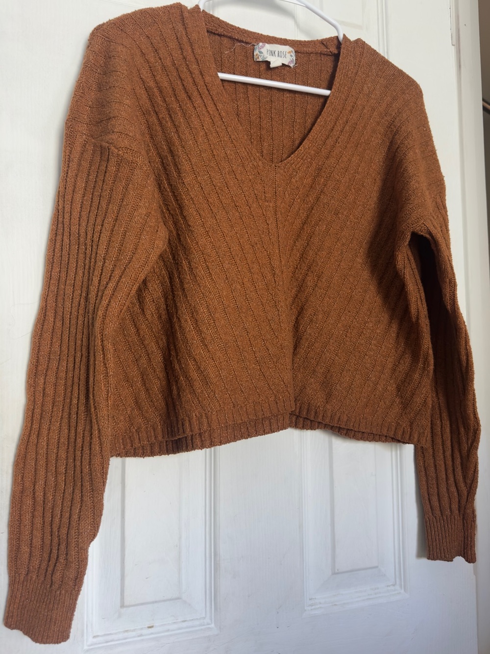 Pink Rose Ribbed V-Neck Sweater in Rust Brown